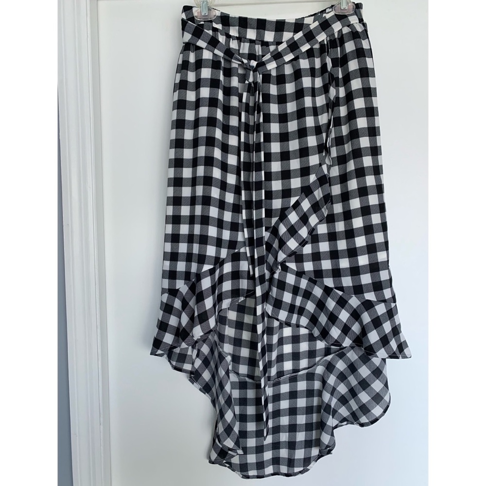 Fourteenth Place black and white checkered high low midi skirt tie front. SP